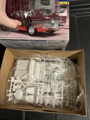 1999 Revell Monogram ’70 Dodge Challenger 2 ‘n 1 # 85-2596