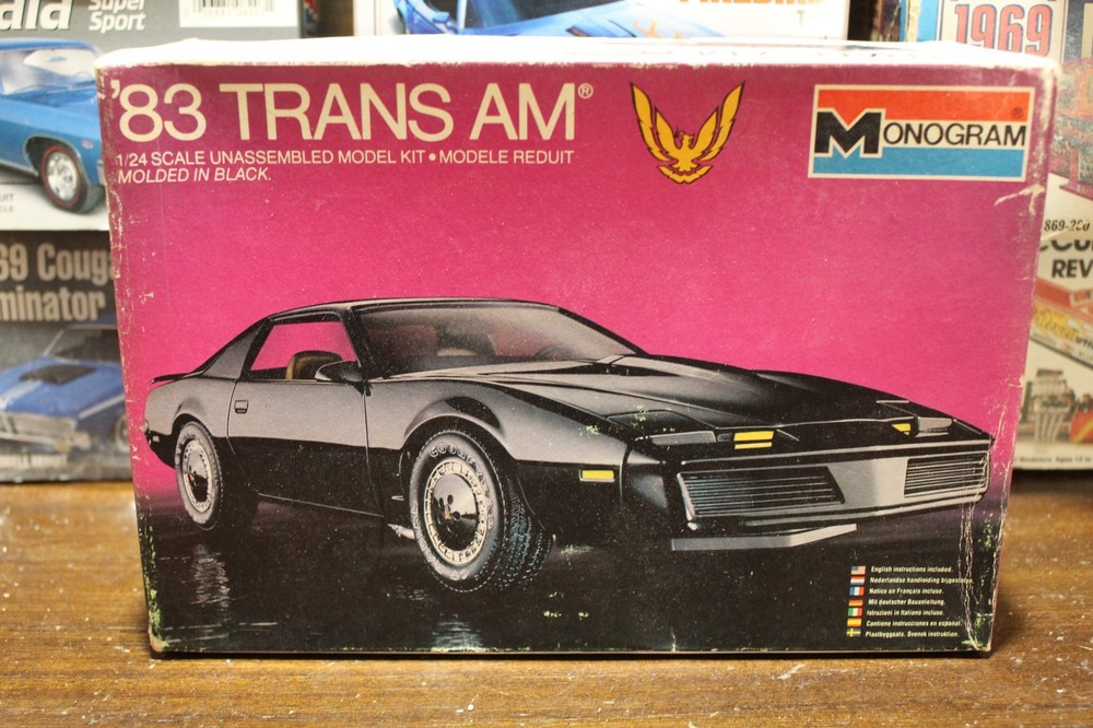 Monogram 83 Pontiacs Trans Am Sealed inside 1/24
