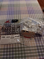Mpc. Ford Mini Van Model Kit