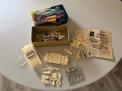 67 year old VINTAGE – AMT / SMP 1959 Corvette convertible 3in1 Customizing kit
