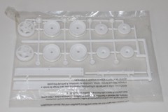 AMT DODGE L-700 & RACE CAR TRAILER 1368/06 ⭐PARTS⭐ TRAILER OUTER WHLS+MORE 1:25
