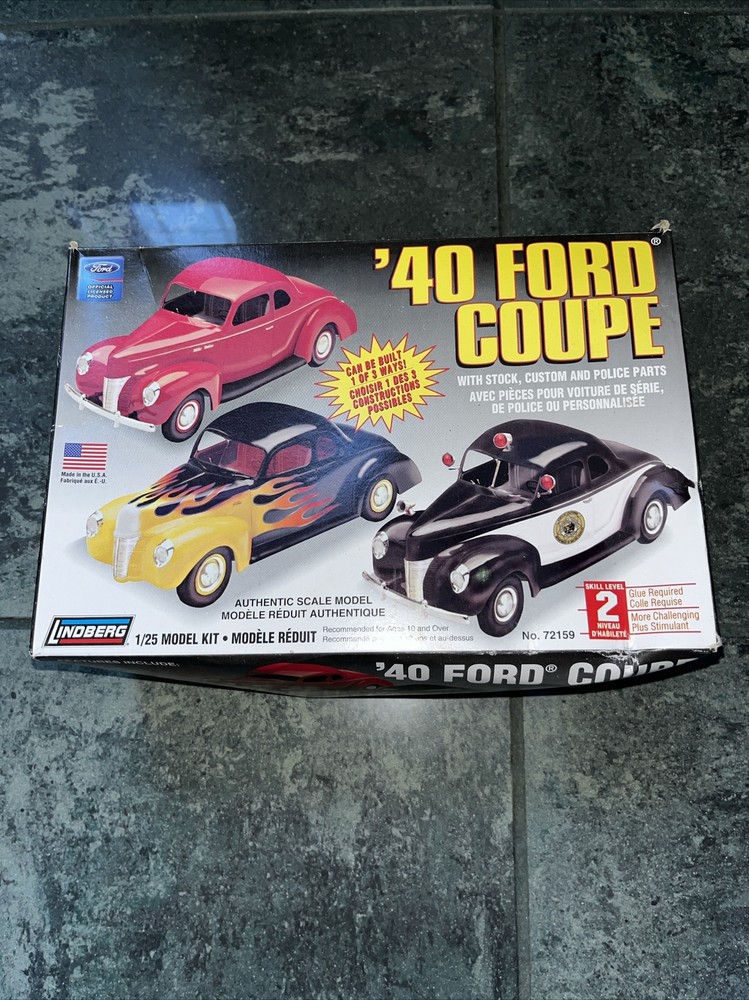 Lindberg ‘40 Ford Coupe Build 1 Of 3 Ways 1:25 Plastic Model New In Open Box !!