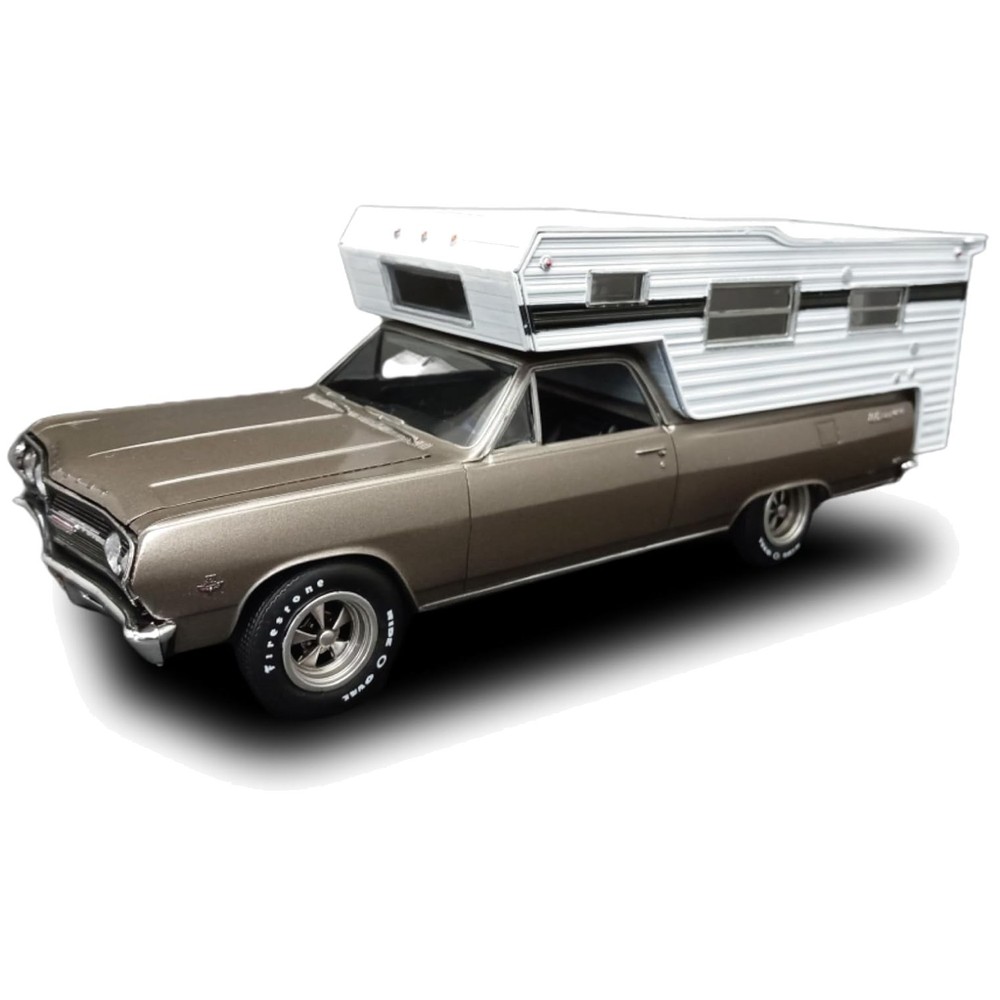 Chevy El Camino Model – Molded in White & Chrome