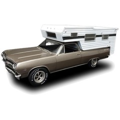 Chevy El Camino Model – Molded in White & Chrome^