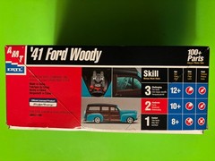 1941 FORD WOODY WAGON MODEL KIT AMT ERTL 1/25 SCALE SKILL 2 NEW COOL LOOK!!