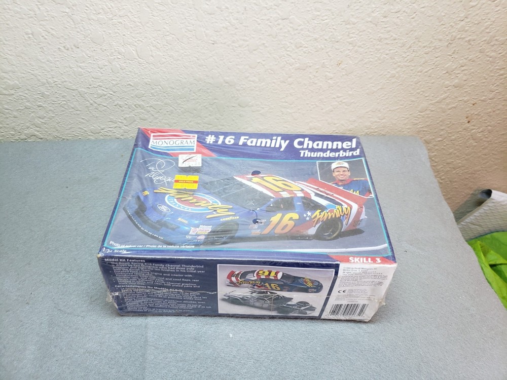 1995 Monogram Kit 2465: Ted Musgrave #16 Family Channel Thunderbird 1/24, SEALED