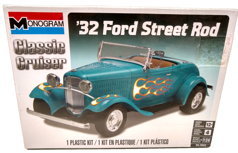 1932 Ford Street Rod 1:24 Model Classic Cruiser Monogram 85-0882 New Sealed