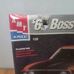 AMT/Ertl’69 Boss 302 Pre-Painted Metal Body 1998 1:25 Model Kit Sealed Mustang