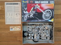 Revell 7949 1:8 Harley-Davidson Freedom Chopper Motorcycle Model Kit