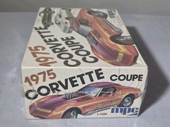 Vintage MPC 1/25 1975 CORVETTE COUPE CUSTOMIZING 1-7505 FACTORY SEALED 70s MINTY