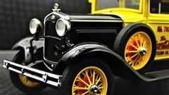Ford Classic Custom Truck Built Metal Model Pickup Hot Rod Race Wagon Car