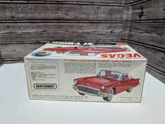 AMT ’57 T- Bird Vegas TV Show Thunderbird Model Car Kit