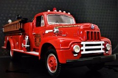 Fire Engine Truck Ford Pumper1Built Metal Model Car Vintage1940Pickup1950Wagon