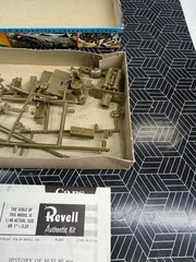 PARTIALLY ASSEMBLED Vintage Revell “S” M-56 Self Propelled Gun Tank
