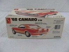 1981 AMT Ertl 1/25 Orange 1968 Chevrolet Camaro Z28 Model Car Kit #6559 New!