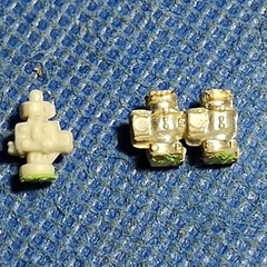 🌟 Mixed Lot Of 2 bbl Carbs 1:24 or 1:25 Scale 1000s Model Car Parts 4 Sale