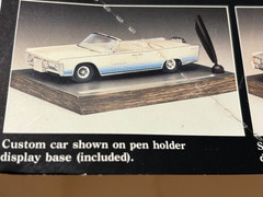 Model Car Parts – AMT 1965 Lincoln Continental Display Base Pen Holder ONLY 1/25
