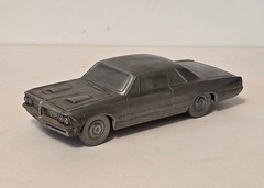 BANTHRICO 1964 Pontiac GTO Hardtop Metal Promo Car Bank