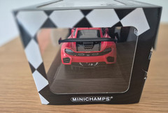 PAUL’S MODEL ART MINICHAMPS MCLAREN 12C GT3 RED 1:18 LTD EDITION #151121392 NEW