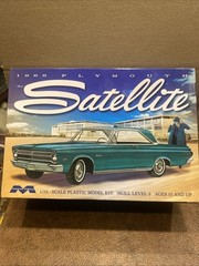 Moebius 1965 Plymouth Satellite 1/25 New Open Box Sealed Parts