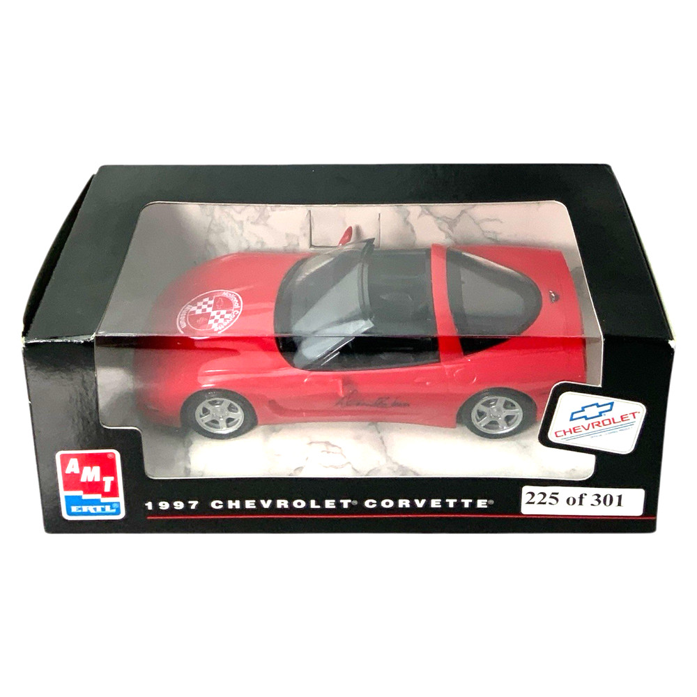 AMT/ERTL 1997 NATIONAL CORVETTE MUSEM 1/25 RED VETTE Limited To 225/301 Rare