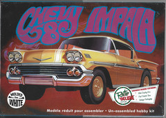 AMT RETRO DELUXE EDITION ’58 1958 IMPALA, BUILDS 1 OF 3 WAYS in 1/25 931 (104)