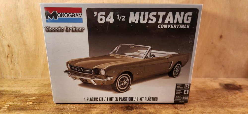 NEW Monogram 64 1/2 Ford Mustang Model Kit 1:24 Scale Sealed Box