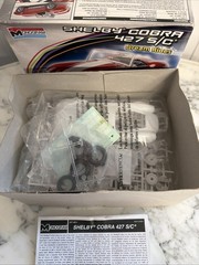 Revell Monogram Shelby Cobra 427 S/C Model Kit 1:24 Dream Rides 2012