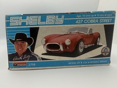 Shelby 427 Cobra Street 1:24 Scale Model Kit Monogram