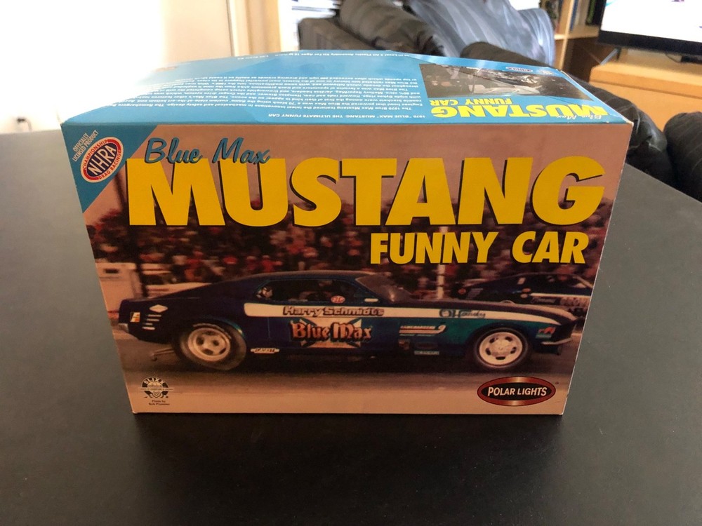 Polar Lights Blue Max 1969 Ford Mustang Funny Car 1/25, Sealed Parts Inside