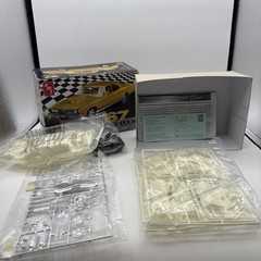 AMT 1/25 1967 Chevy Chevelle Pro Street Car Plastic Model Car Kit