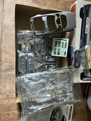 VINTAGE 1990 TAMIYA MERCEDES-BENZ 500 SL PLASTIC MODEL KIT 1:24 SCALE – JAPAN