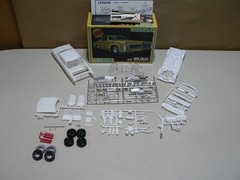 Vintage AMT 1969 Buick Wildcat 1/25 Model Kit Y916-200 New Open Box Parts