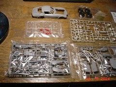 Accurate Miniatures Corvette Grand Sport 1964 Prototype 1/24 Model Kit UPRM