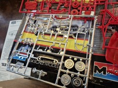 Monogram Car 2 Model Kits 67 Corvette 427 Coupe 1/14 Scale & 53 Corvette 1/24