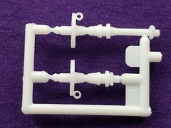1991 Chevy S-10 Lowrider LEFT & RIGHT FRONT AXLES from Revell 1:25 Model Kit