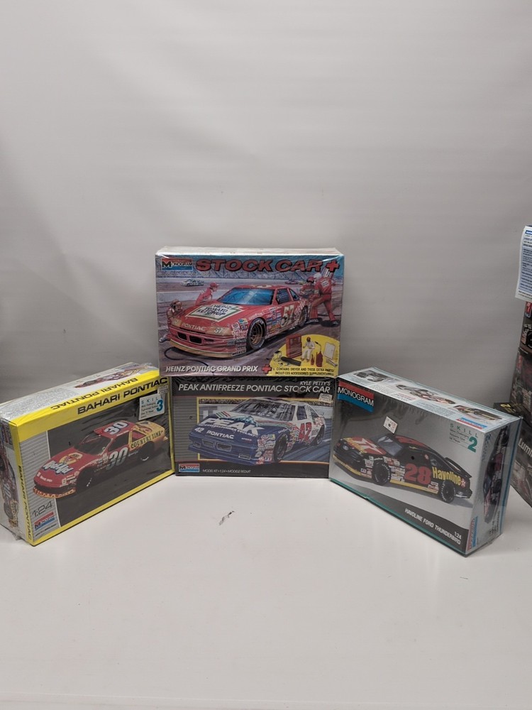 Lot(4) Monogram NASCAR Kits 2932, 2430, 2906, 2914 Petty Stock Car 1:24 Sealed