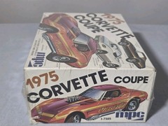 Vintage MPC 1/25 1975 CORVETTE COUPE CUSTOMIZING 1-7505 FACTORY SEALED 70s MINTY