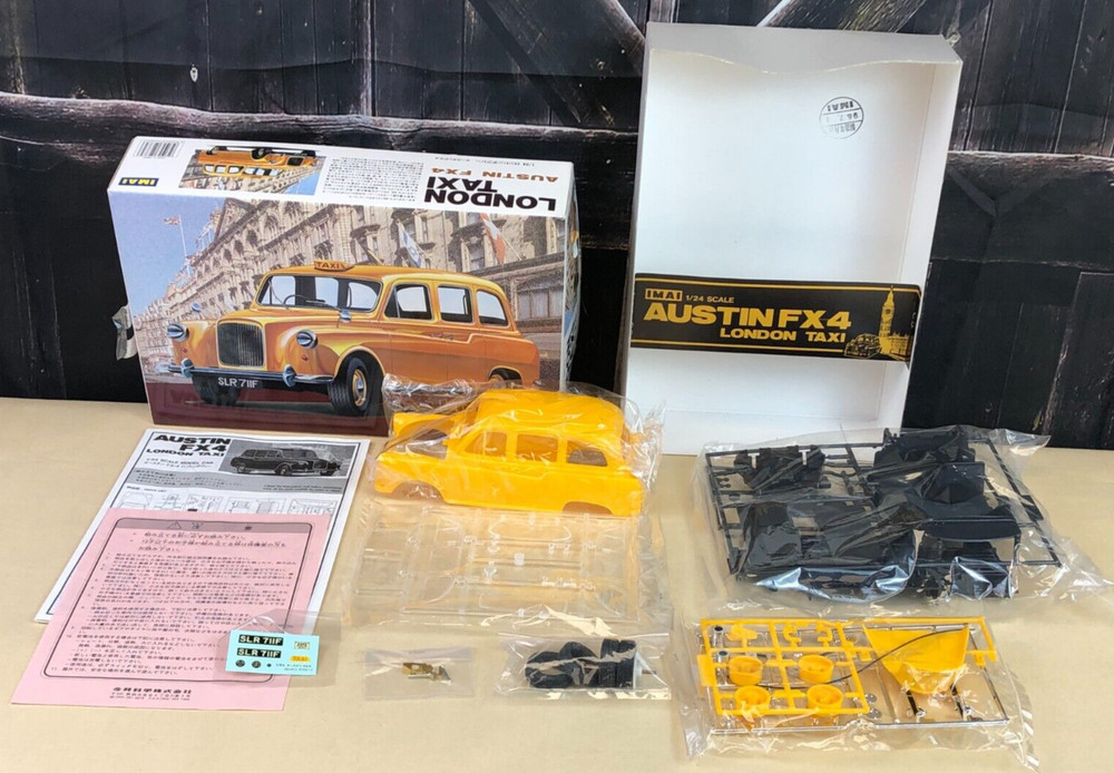 OPEN BOX IMAI 1:24 Model Kit Basic Car Series #9 LONDON TAXI AUSTIN FX-4 RARE!