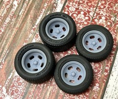 1/24 Scale: 15-inch “Five 5 Slot Mags” Resin Wheels W/ Wide Rear Tires