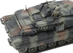 TAMIYA 1/48 MILITARY MINIATURE SERIES No.107 GERMAN TANK LEOPARD 2 A7V KIT 32607