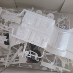 Monogram Hardee’s Oldsmobile Stock Car 1:24 Unassembled Kit Vintage