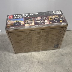 AMT ERTL 6732 Michael Waltrip #30 Country Time Grand Prix 1/25 Model Kit Sealed