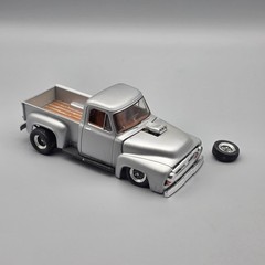 1956 Ford F-100 1/25 Built Model Truck Parts Diorama Display Broken Wheel