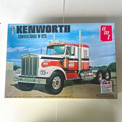 AMT Kenworth Conventional W-925 Tractor Truck Kit 1:25 Plated Wheels AMT1021/06