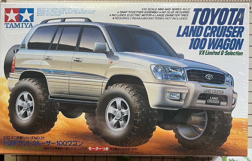 Tamiya Land Cruiser 100 Wagon VX-Limited G-Selection 1:32 Scale 4WD Kit # 19021