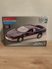 Monogram 1:25 🏁🏆1993 Camaro Indy 500 Pace Car🏁🏆 Factory Sealed