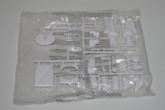 AMT CHEVY TITAN 90 1417/06 ⭐PARTS⭐ ENGINE+FIFTH WHEEL+MORE 1:25