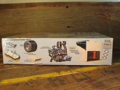 AMT Ford C-600 City Delivery Pepsi Model Kit 1:25 Opening Doors AMT804/06
