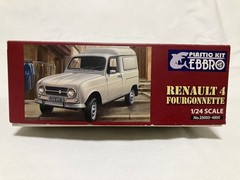 EBBRO 1/24 Renault 4 FOURGONNETTE Collectables 17+